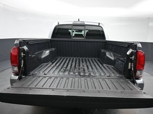 Used 2020 Toyota Tacoma SR w/ SR Convenience Package image 48