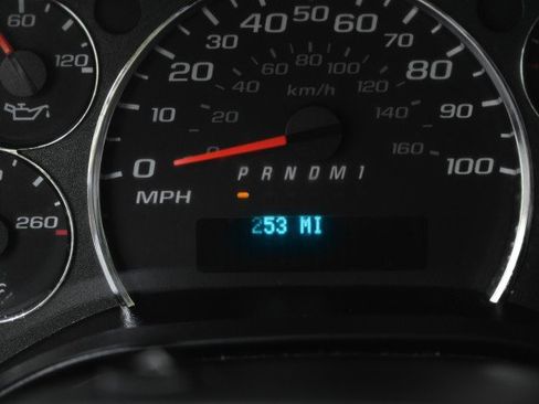 Used 2022 GMC Savana 2500 w/ Driver Convenience Package RWD image 24