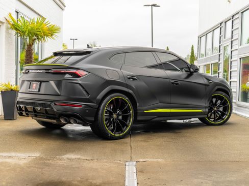 Used 2021 Lamborghini Urus AWD/4WD image 7