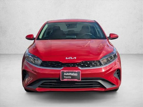 Used 2024 Kia Forte LXS image 2