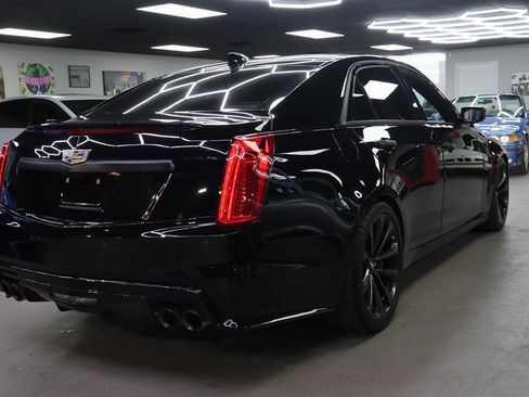 Used 2019 Cadillac CTS V w/ Luxury Package image 6