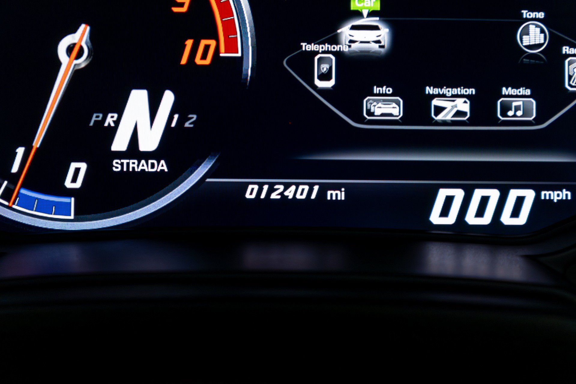 Used 2017 Lamborghini Huracan LP 610-4 AWD/4WD image 12