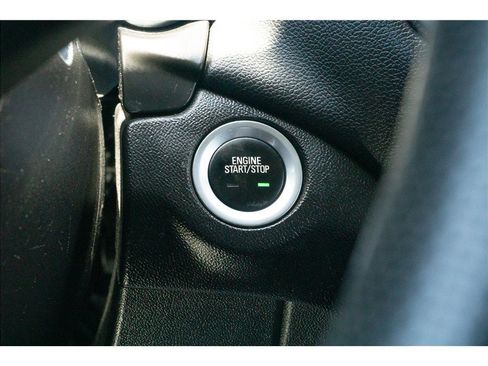 Used 2019 Chevrolet Equinox LT FWD image 10