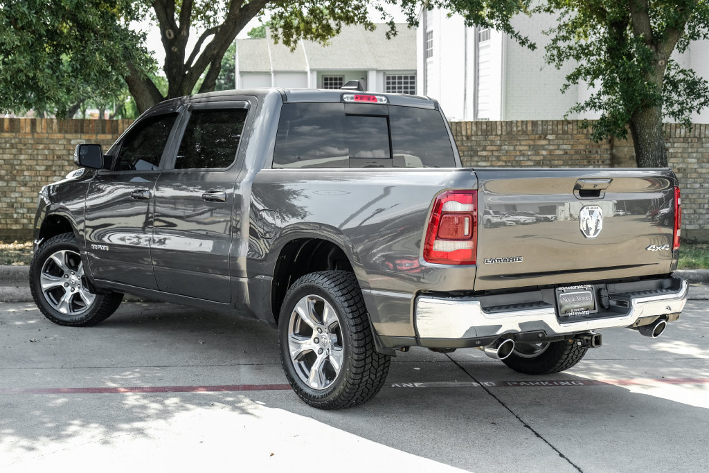 Used 2023 RAM 1500 Laramie AWD/4WD image 19