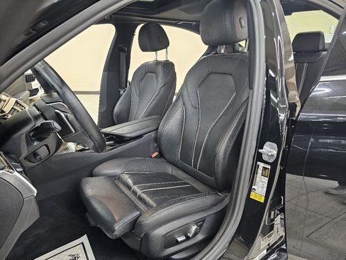 Used 2018 BMW 530i RWD image 18