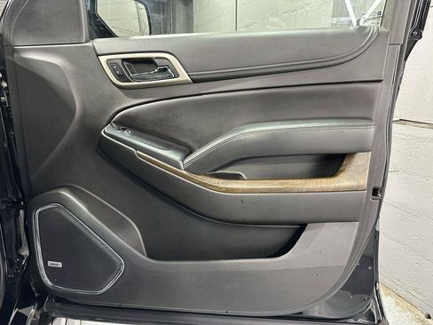 Used 2018 GMC Yukon XL Denali w/ Denali Ultimate Package AWD/4WD image 60
