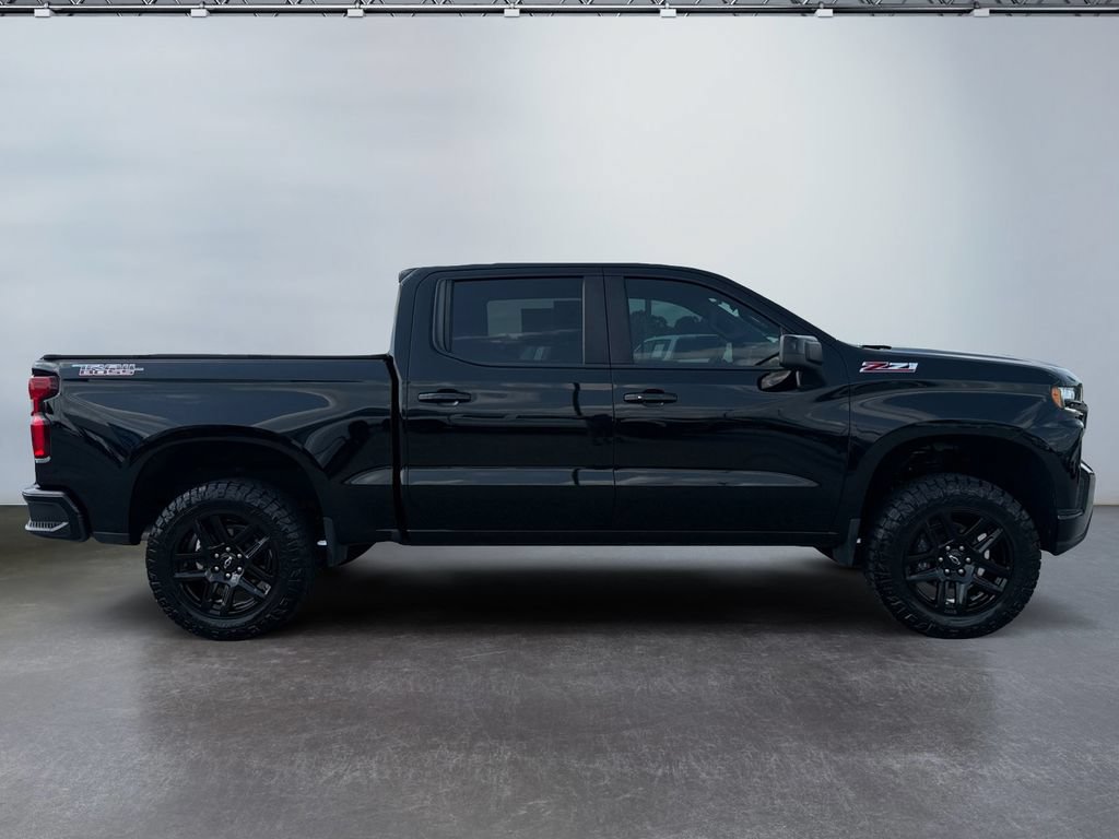 Used 2021 Chevrolet Silverado 1500 LT Trail Boss w/ Bed Protection Package AWD/4WD image 2