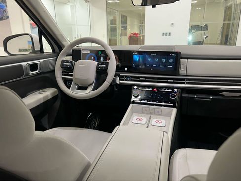 New 2026 Hyundai Santa Fe SE AWD/4WD image 18