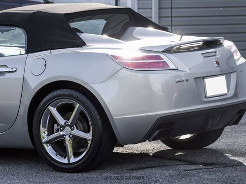 Used 2008 Saturn Sky Red Line RWD image 76