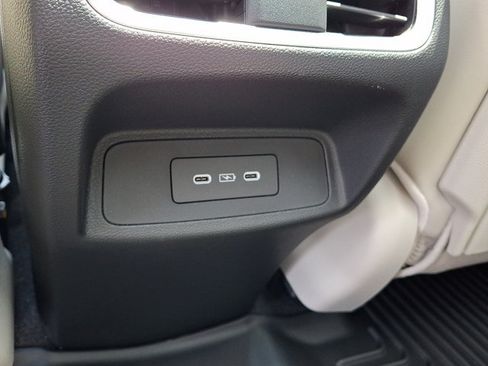 Used 2025 Acura RDX SH-AWD w/ Technology Package image 11