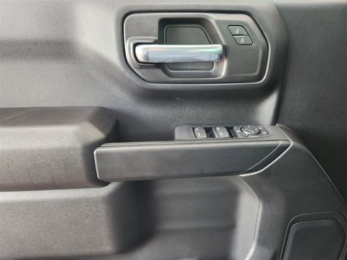 New 2026 Chevrolet Silverado 1500 Custom image 17