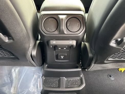 New 2025 Jeep Wrangler Unlimited Rubicon 392 image 21