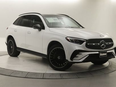 New 2025 Mercedes-Benz GLC 300