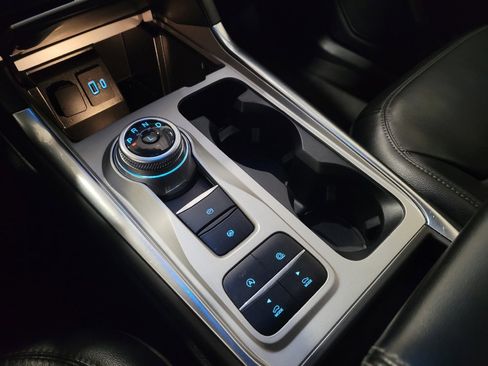 Used 2023 Ford Explorer Limited image 26