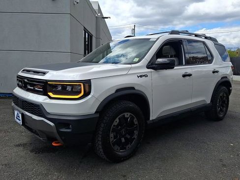 Used 2026 Honda Passport TrailSport Elite image 3