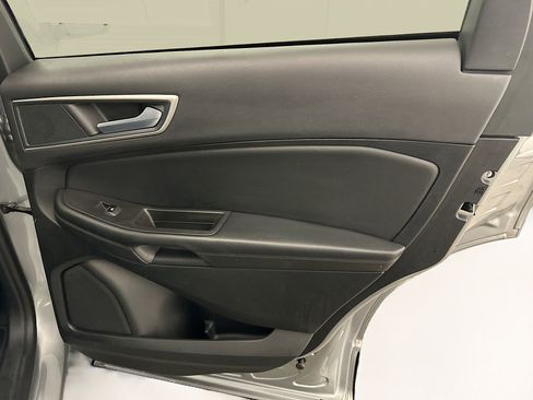 Used 2024 Ford Edge SEL image 30