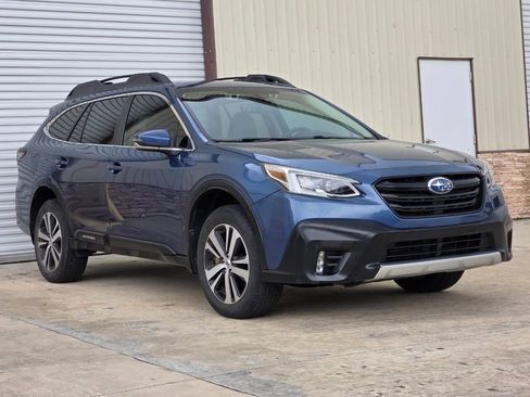 Used 2020 Subaru Outback Limited w/ Popular Package #2 AWD/4WD image 3