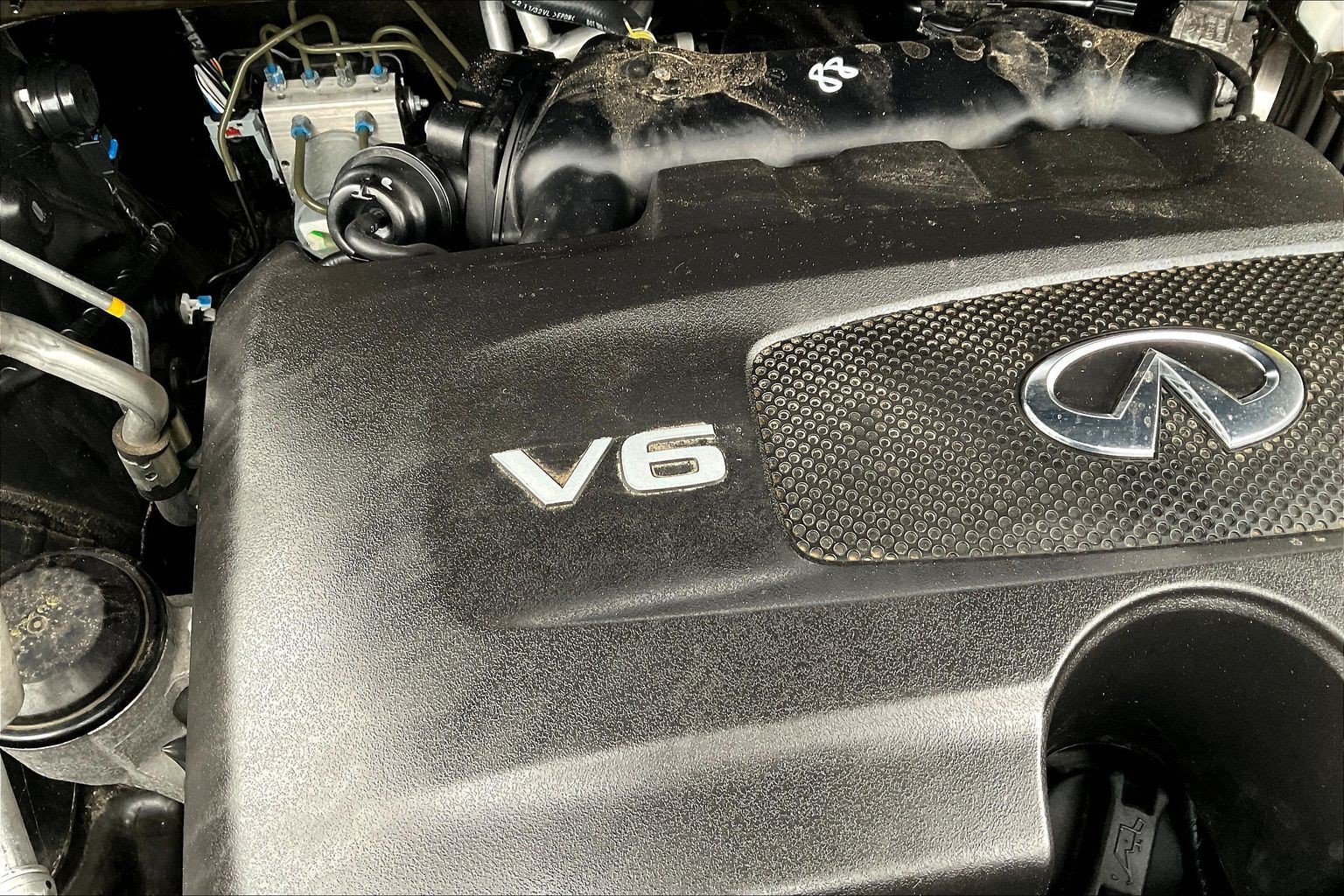 Certified 2023 INFINITI QX60 Luxe w/ Cargo Package AWD/4WD image 30