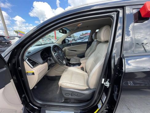 Used 2017 Hyundai Tucson Limited FWD image 11