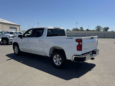 Used 2021 Chevrolet Silverado 1500 LT AWD/4WD image 8