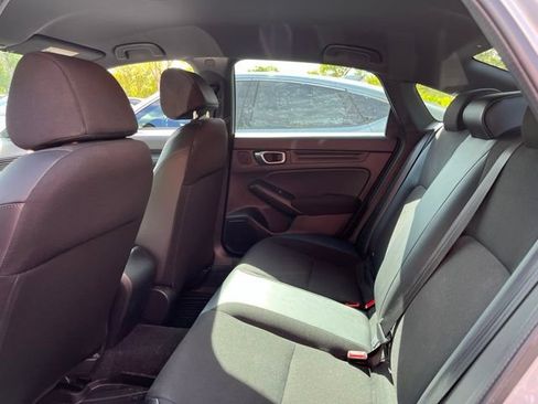 Used 2023 Honda Civic Sport image 6