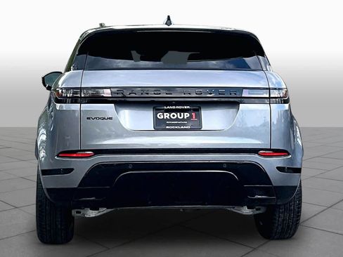Used 2026 Land Rover Range Rover Evoque Dynamic SE AWD/4WD image 8