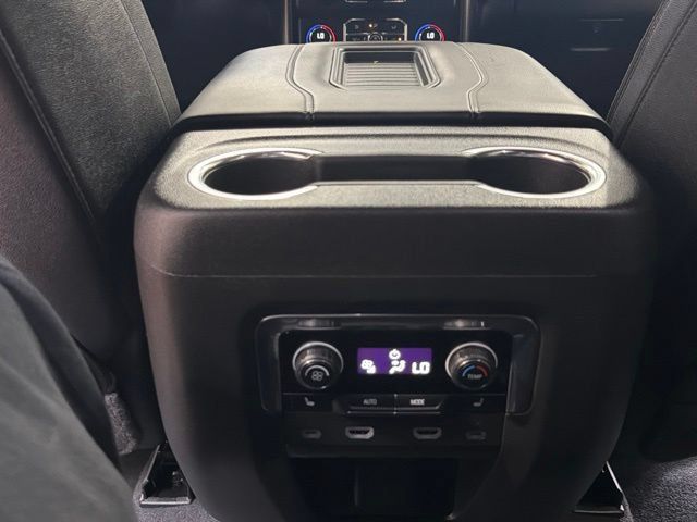 Used 2024 Chevrolet Tahoe High Country w/ Advanced Technology Package AWD/4WD image 17