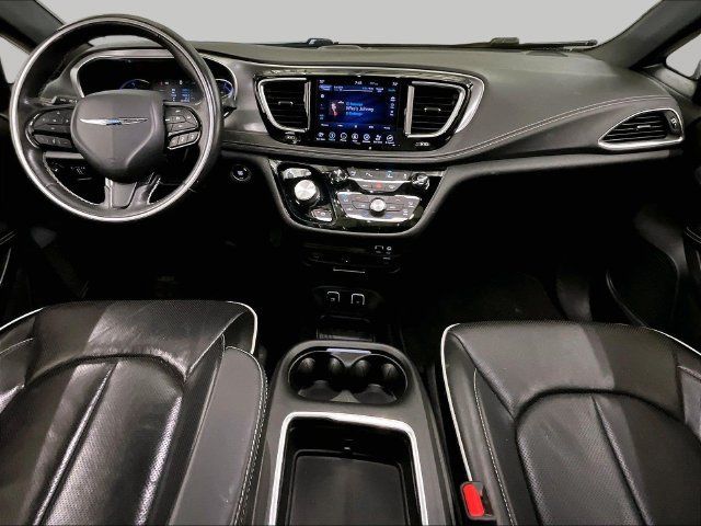 Used 2019 Chrysler Pacifica Limited w/ Advanced Safetytec Group FWD image 14