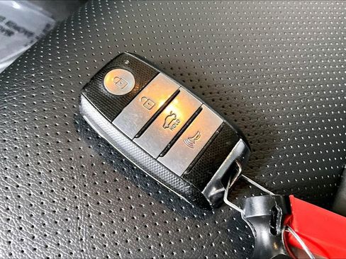 Used 2016 Kia Optima EX image 9