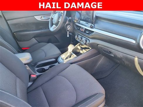 Used 2022 Kia Forte LXS w/ LXS Technology Package image 18