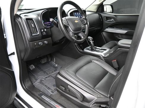 Used 2022 Chevrolet Colorado ZR2 image 2