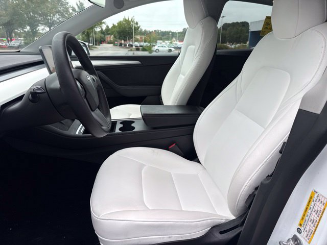 Used 2022 Tesla Model Y Long Range AWD/4WD image 12