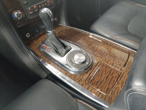 Used 2019 Nissan Armada Platinum w/ Captain's Chairs Package RWD image 26