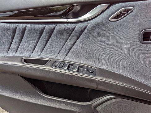 Used 2019 Maserati Ghibli S GranLusso image 19