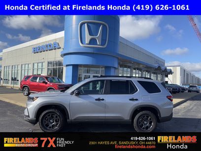 Certified 2025 Honda Pilot TrailSport