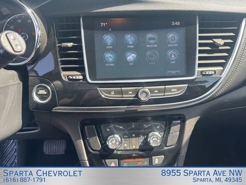 Used 2017 Buick Encore Essence FWD image 21