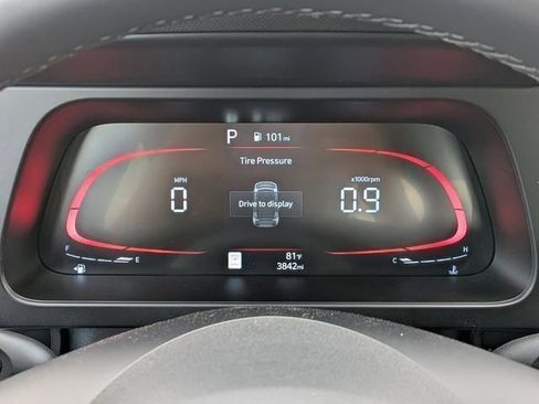 Certified 2025 Hyundai Elantra Sport FWD image 24