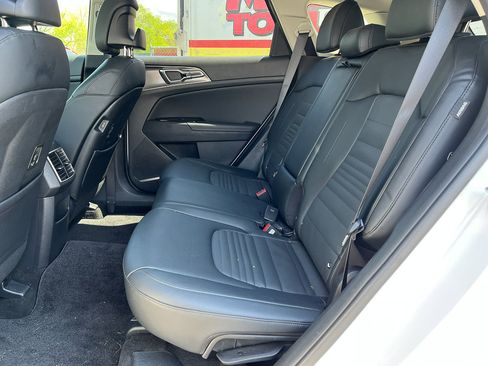 Used 2024 Kia Sportage SX FWD image 24