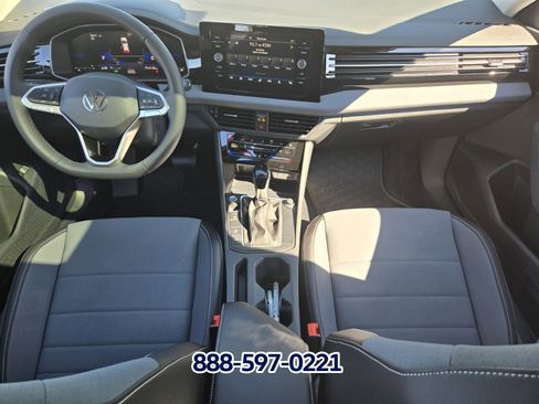 New 2026 Volkswagen Jetta SE image 11