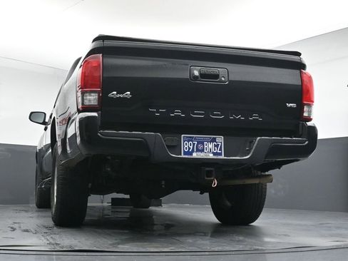 Used 2020 Toyota Tacoma SR AWD/4WD image 22