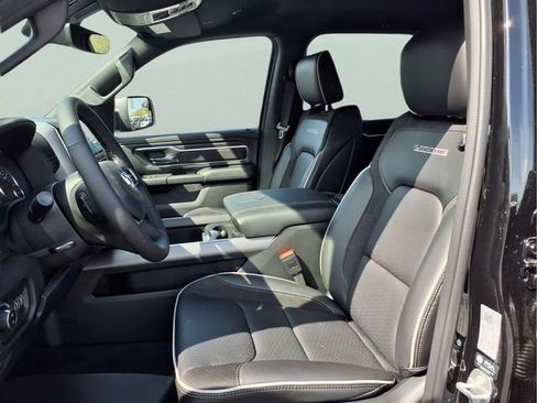 New 2026 RAM 1500 Laramie AWD/4WD image 16