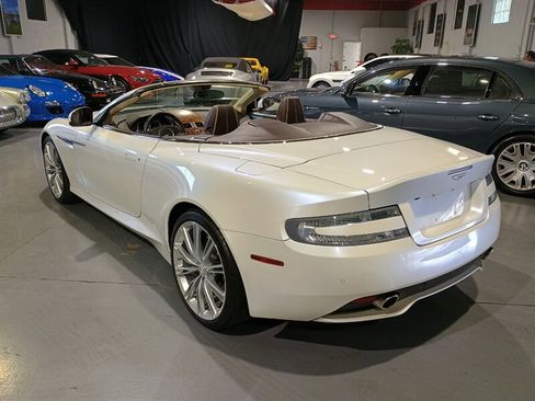Used 2014 Aston Martin DB9 Volante RWD image 3