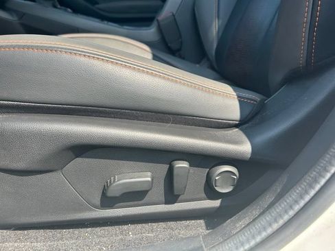 Used 2024 Subaru Crosstrek 2.5i Limited AWD/4WD image 15