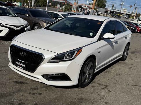 Used 2016 Hyundai Sonata Limited image 3