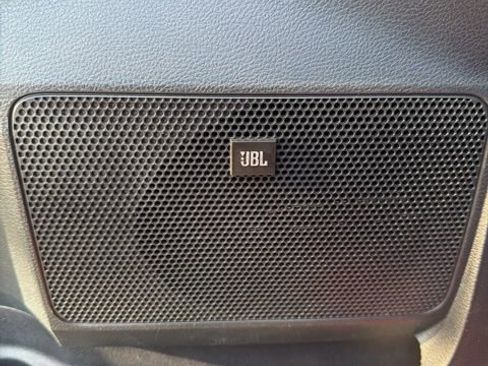 Used 2015 Toyota Tundra Limited w/ Limited Premium Package image 9