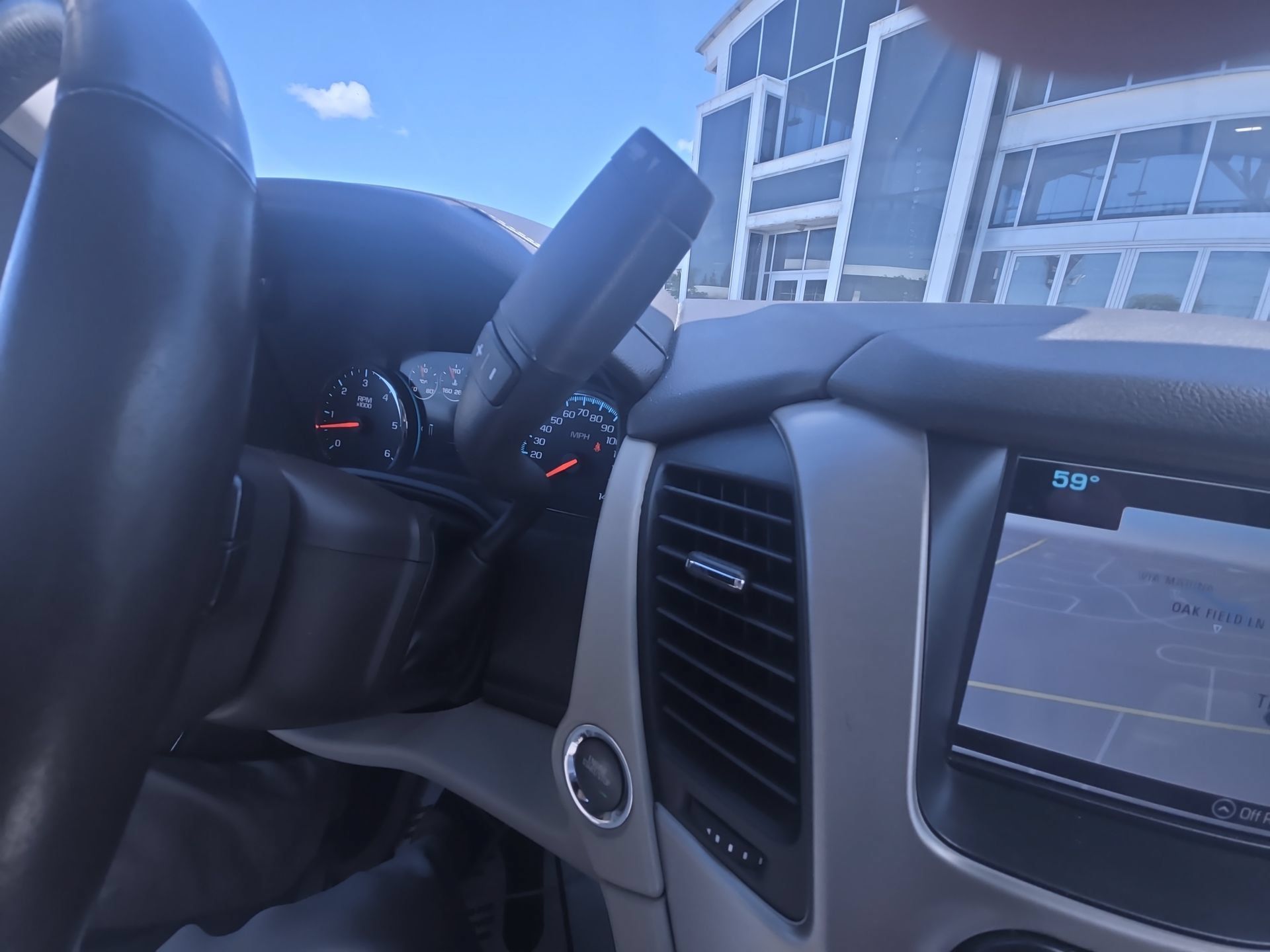 Used 2020 GMC Yukon Denali w/ Denali Ultimate Package AWD/4WD image 16