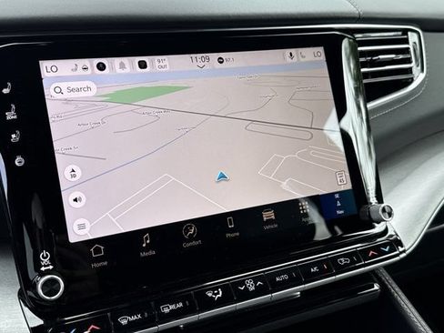 New 2026 Jeep Grand Wagoneer Limited AWD/4WD image 26