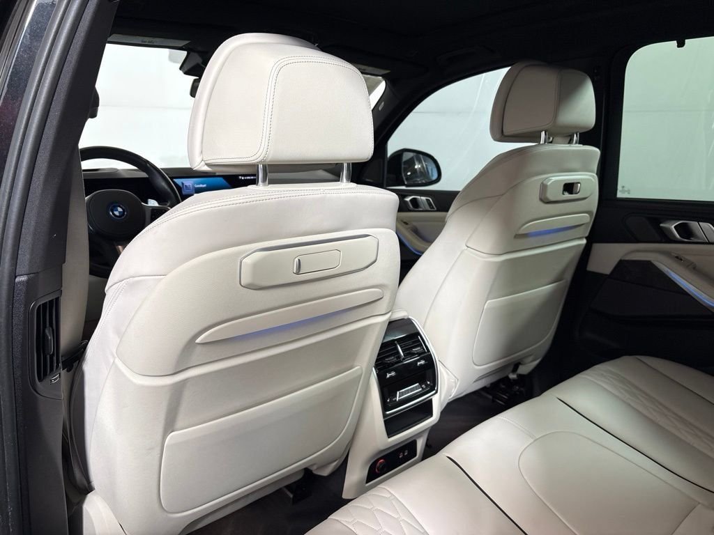 Certified 2024 BMW X5 xDrive50e w/ Executive Package AWD/4WD image 32