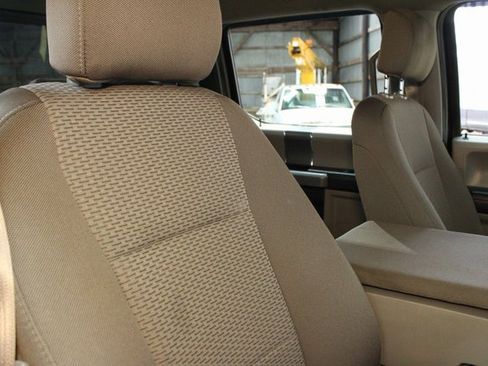 Used 2019 Ford F150 XLT w/ Equipment Group 302A Luxury image 11