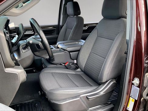 Used 2024 Chevrolet Silverado 2500 LT image 22